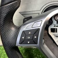Benz W204 Steering Wheel No Airbag (No Warranty) - Image 3