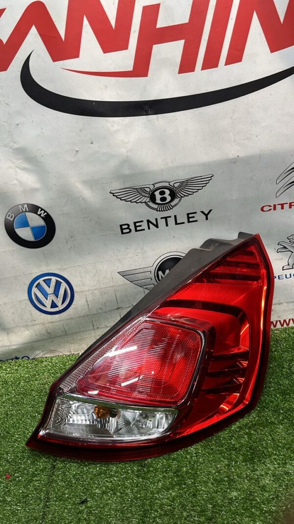 Ford Fiesta Right Side Tail Light (No Warranty)