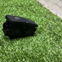 Benz W204 Door Lock Switch (With Warranty) - Image 4