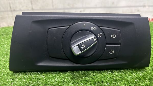 BMW E90 LCI Head Lamp Switch (With Warranty)