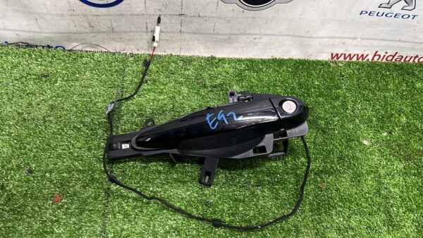 BMW E92 Right Door Handle (Keyless) (No Warranty)