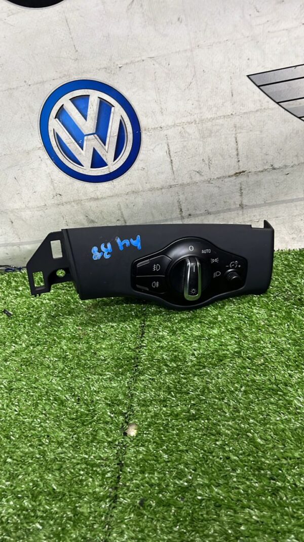 Audi A4 B8 Head Lamp Switch (With Warranty)