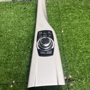 BMW F30 PRE LCI I Drive (With Warranty)