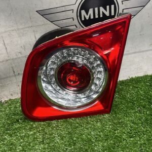 Volkswagen Passat Rear Right Side Bonnet Reflector (With Warranty)