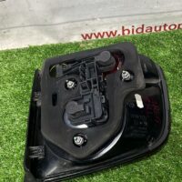 Volkswagen Touareg Left Side Rear Bonnet Reflector (No Warranty) - Image 4