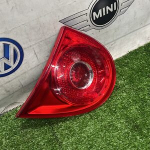 Volkswagen MK5 Left Side Rear Bonnet Reflector (No Warranty)