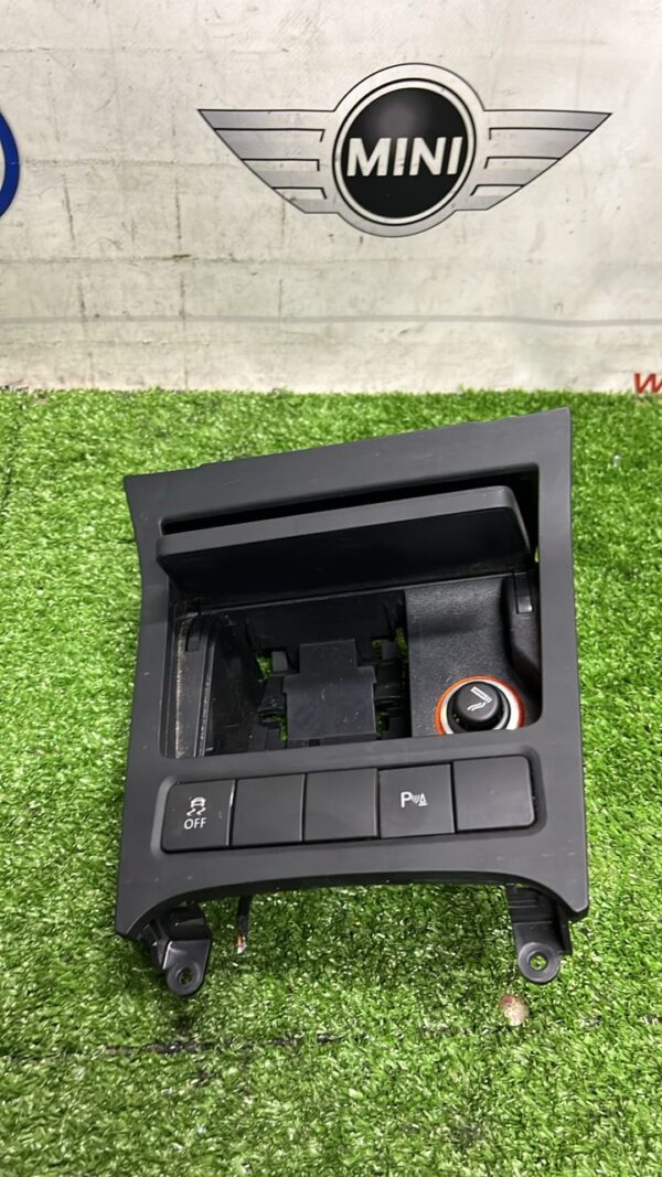 Volkswagen MK6 Cigarette Box (No Warranty)