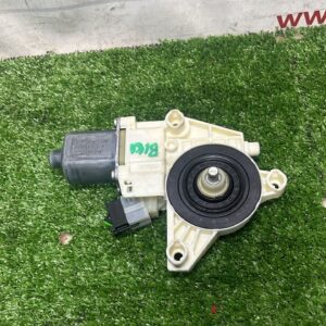 Benz W246 Rear Left Power Window Motor (With Warranty)