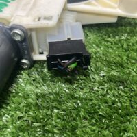 Benz W246 Rear Left Power Window Motor (With Warranty) - Image 3