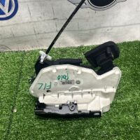 Volkswagen Polo Front Left Door Lock (With Warranty) - Image 3