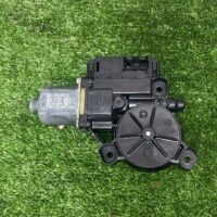 Volkswagen Polo Rear Right Power Window Motor (With Warranty) - Image 3