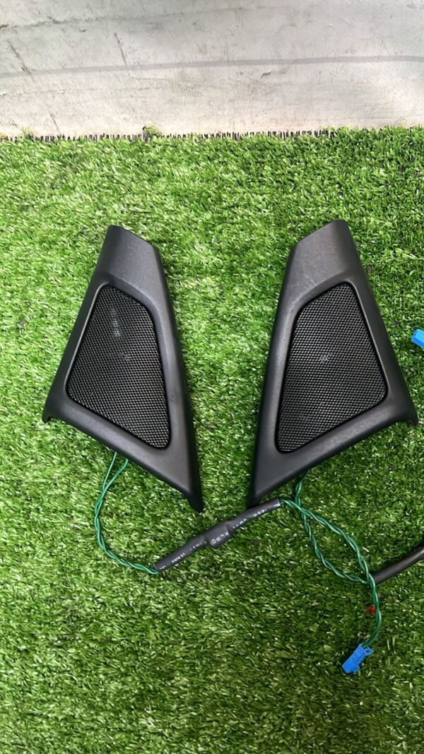 BMW F10 Tweeter Speaker (No Warranty)
