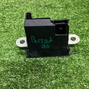 Volkswagen Passat B6 Rear Bonnet Lock (With Warranty)