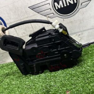Volkswagen MK6 Front Right Door Lock (With Warranty)