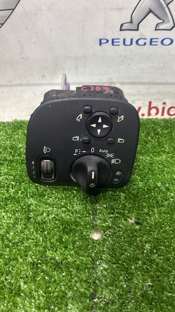 Benz W203 Head Lamp Switch (With Warranty)