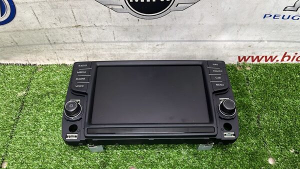 Volkswagen MK7 Screen (With Warranty)