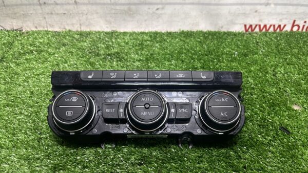 Volkswagen Passat B8 Aircond Switch (With Warranty)