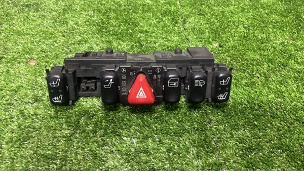 Benz CLK W208 Hazard Switch (With Warranty)