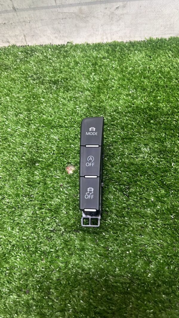 BMW F30 Arm Rest Switch (With Warranty)