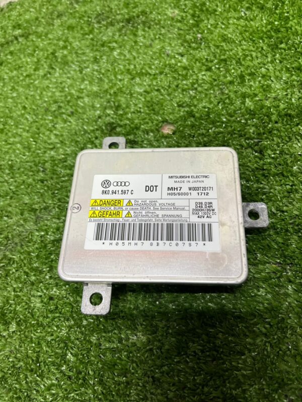 Audi A4 B8 2008-2016 Head Lamp Ballast Module (PN# 8k0941597c) (With Warranty)
