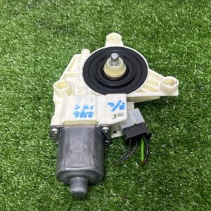 Benz B246 Front Power Window Motor (With Warranty)
