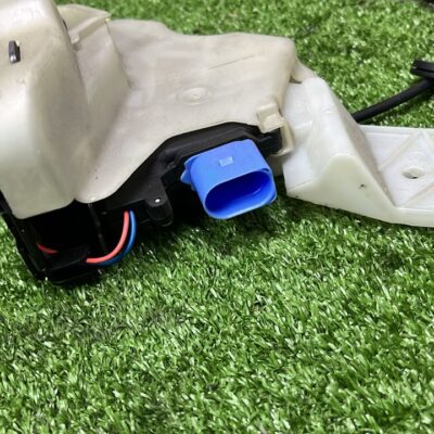 Volkswagen MK5 7 Pin Rear Left Door Lock (With Warranty)